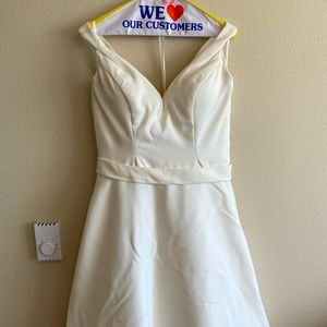 Justin Alexander Wedding Dress